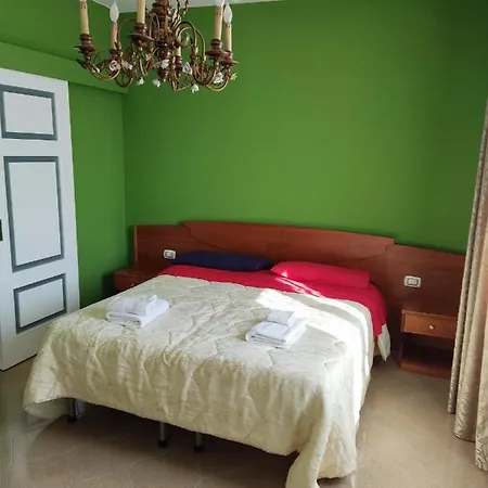 Casa Castellano Nola