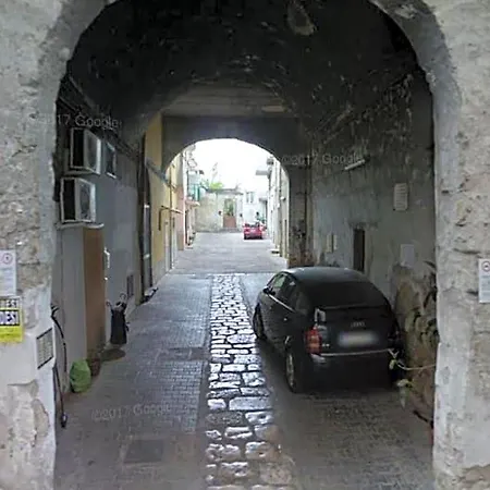 Casa Castellano 3*